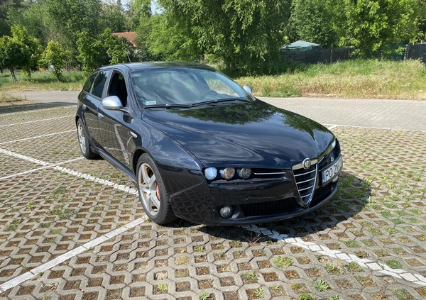 Alfa Romeo 159 cena 15900 przebieg: 245000, rok produkcji 2007 z Poznań małe 232